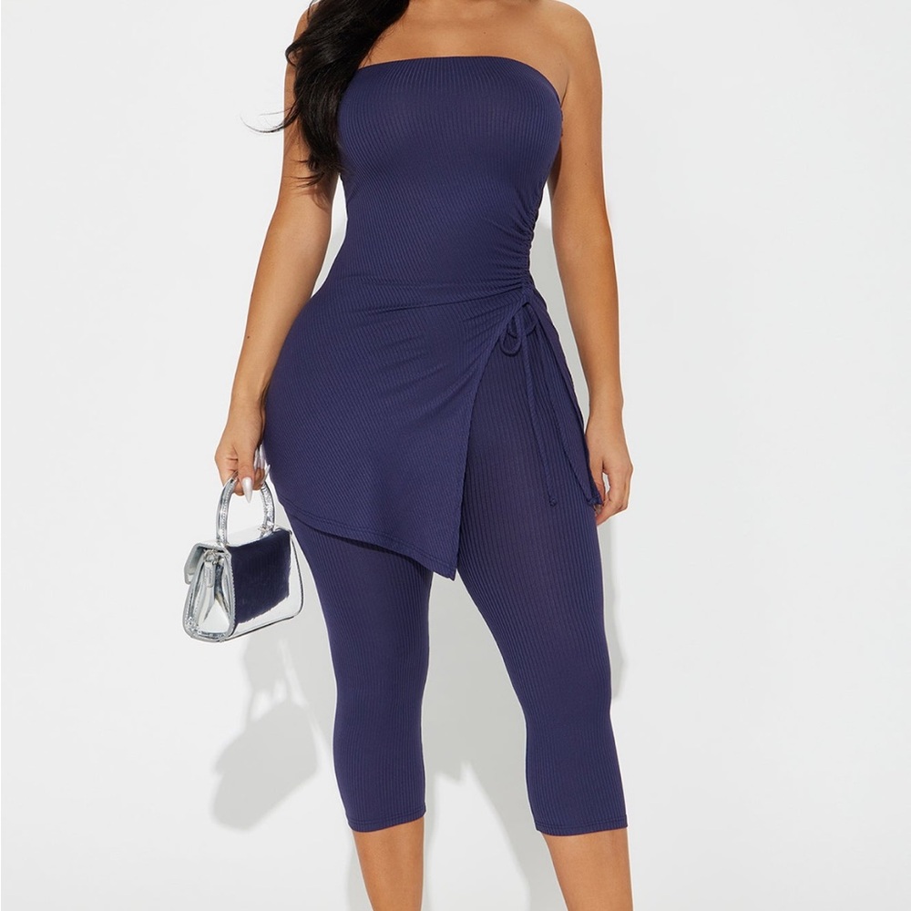 TUPE TOP MATCHING SET W/ CAPRIS